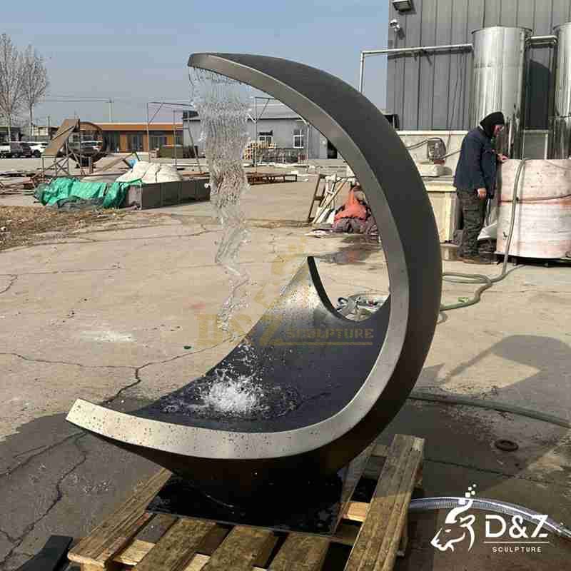 outdoor modern fountain