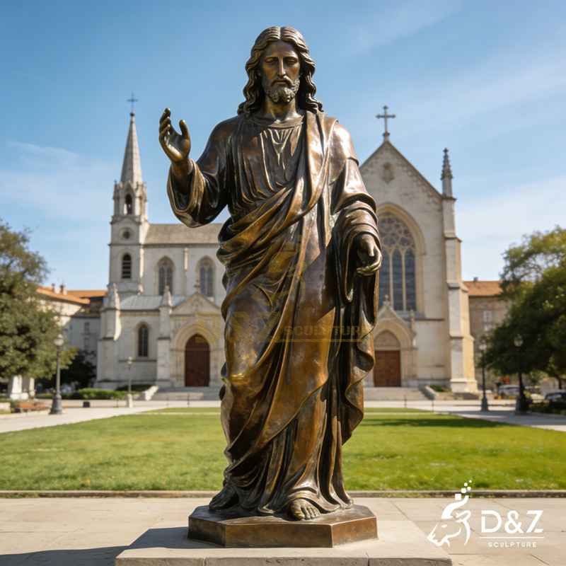 outdoor sacred heart of jesus statue