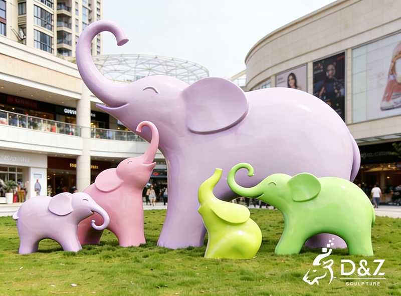 15 Large Metal Modern Animal Sculptures: Public Art Guide