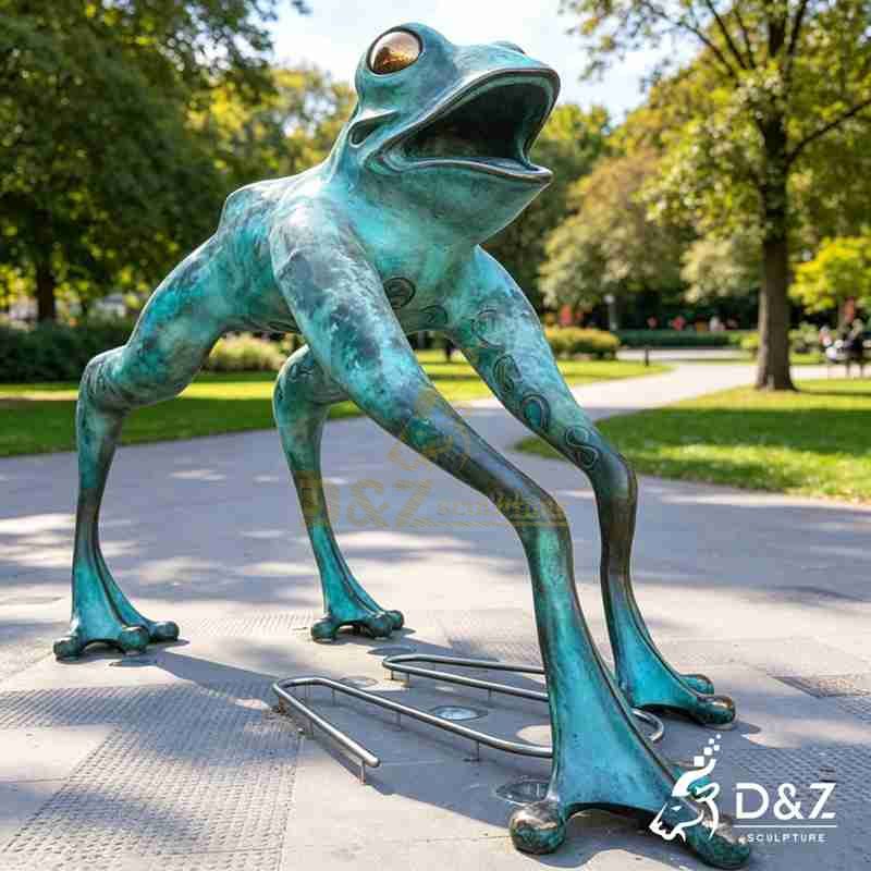 Top Quality Bronze Giant Garden Frog Sculpture