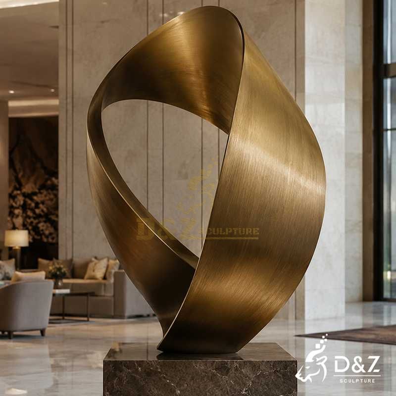 modern minimalist sculpture