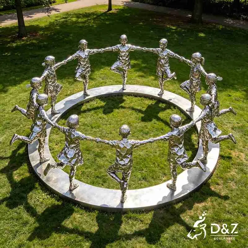 Children Sculpture | Metal Circle Hand in Hand Sculpture DZJ-676 Children Sculpture | Metal Circle Hand in Hand Sculpture DZJ-676