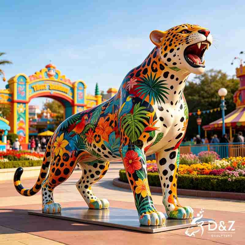 glam leopard sculpture3
