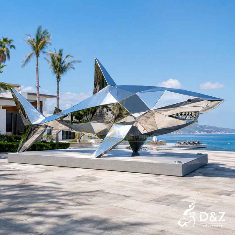 mako shark sculpture2