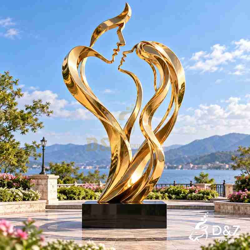 couple in love sculpture