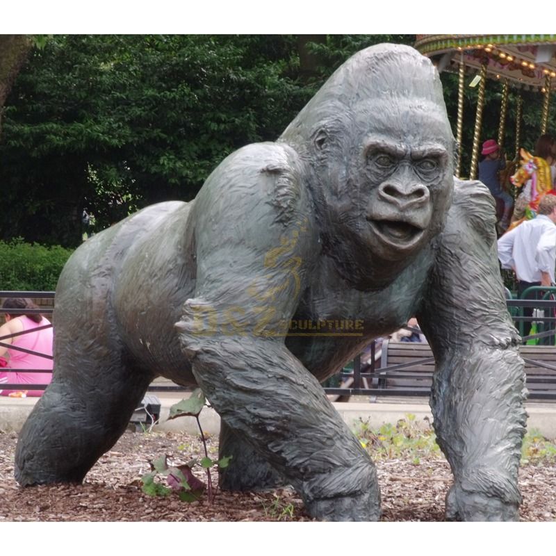Life-size-bronze-gorilla-sculpture-animal-statue
