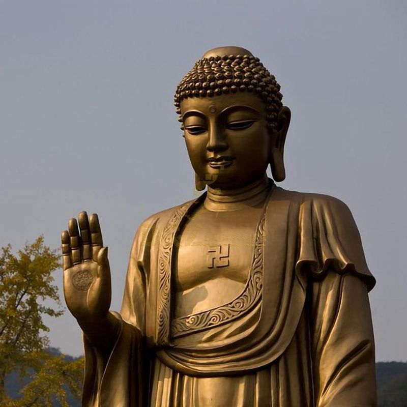 Meditative Buddha of the Grand Temple Garden Statue