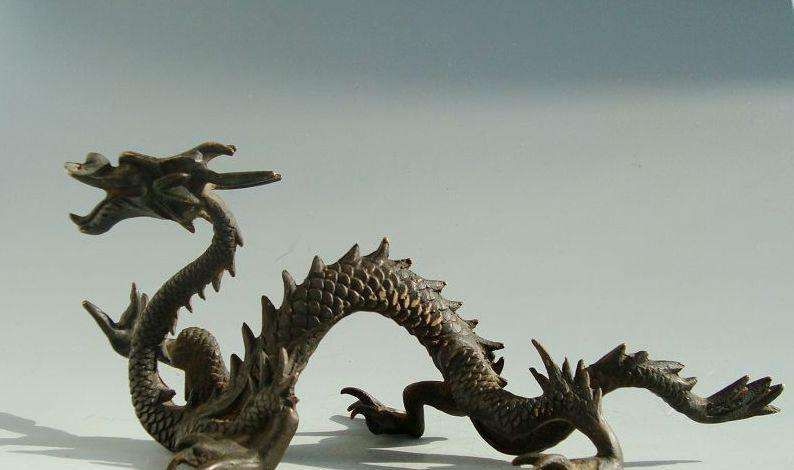 Chinese dragon garden sculpture