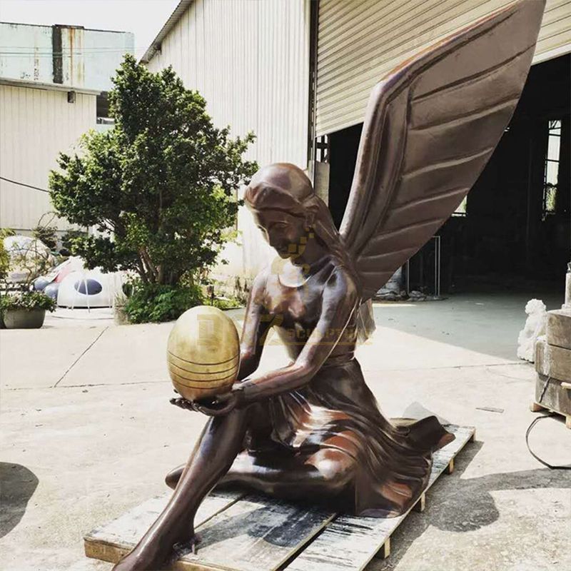 Angels Garden statue