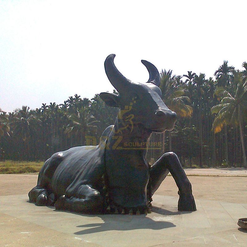 cow animal sculpture