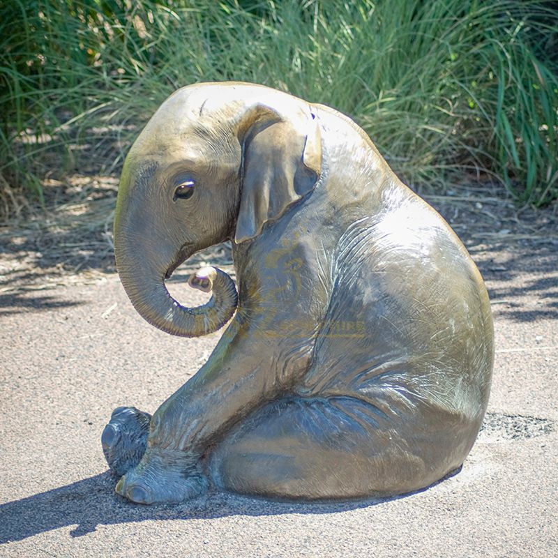 bronze elephant