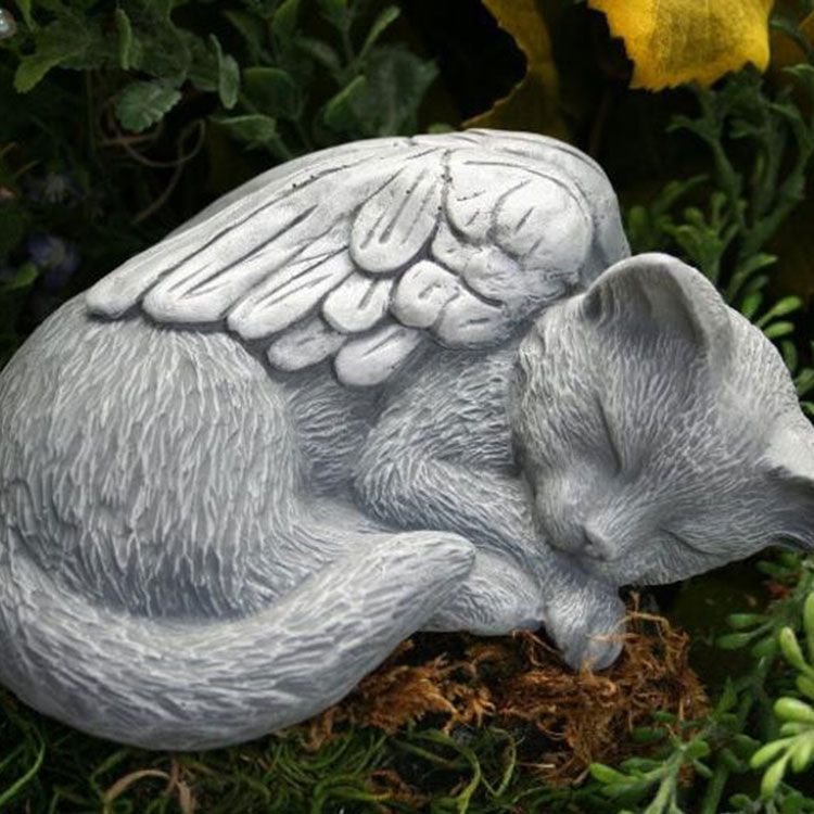 outdoor stone sleeping cat statue for the garden
