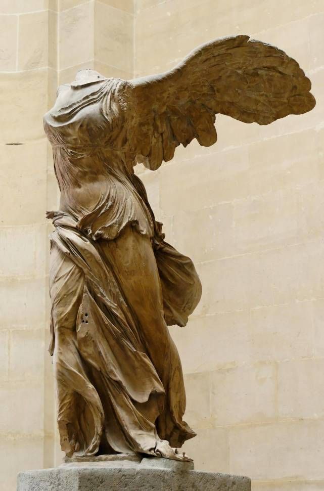 Winged Victory of Samothrace Louvre