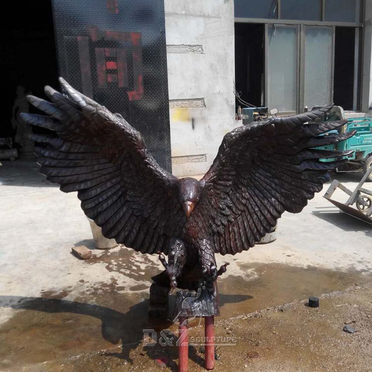 outdoor bronze eagle statue