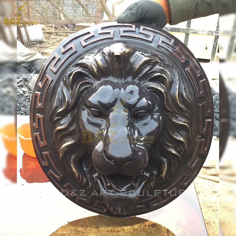 lion head fountain spout