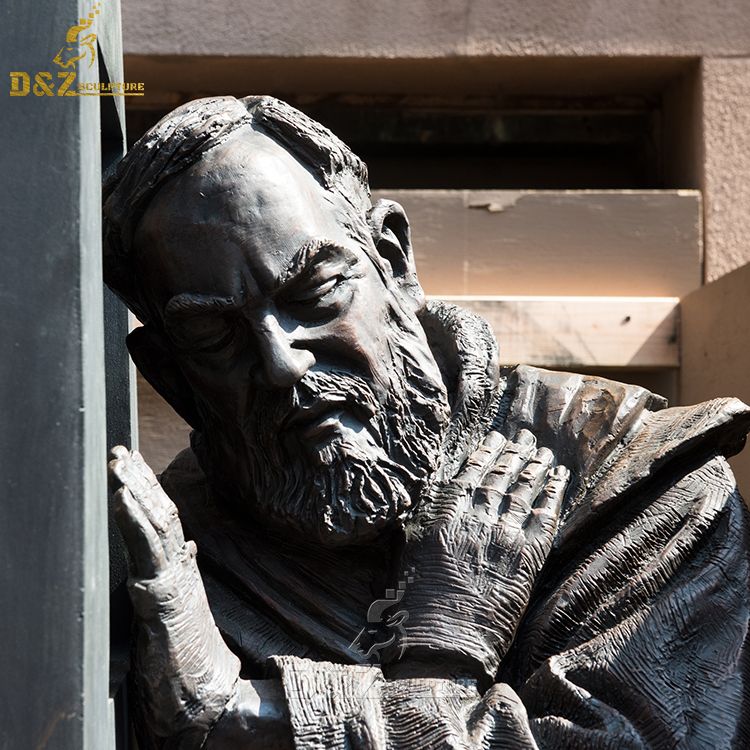 st padre pio statue