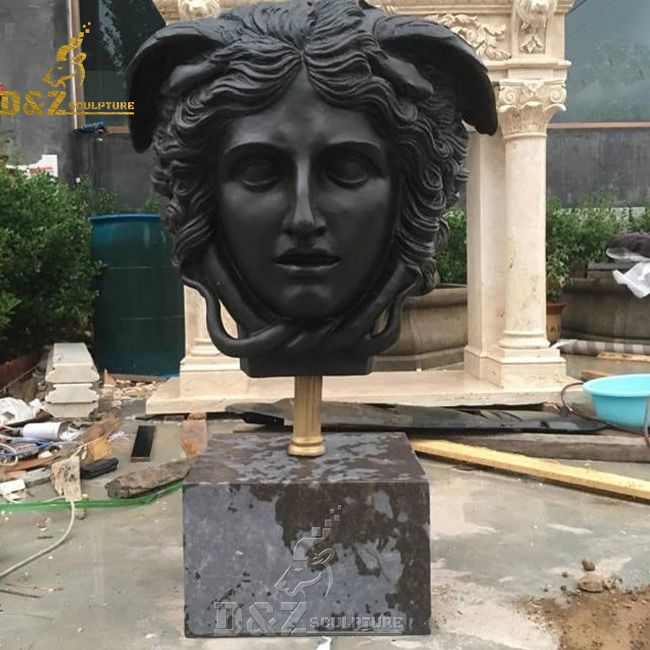 medusa bust statue