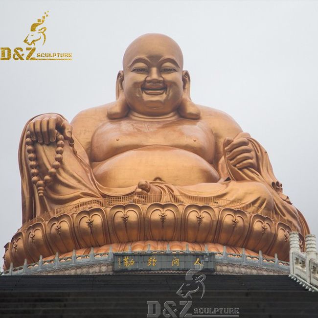 happy buddha statue