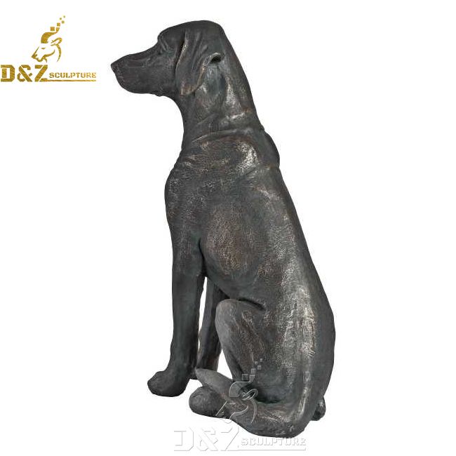 life size labrador statue outdoor