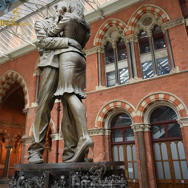 Man and Woman Embracing Statue