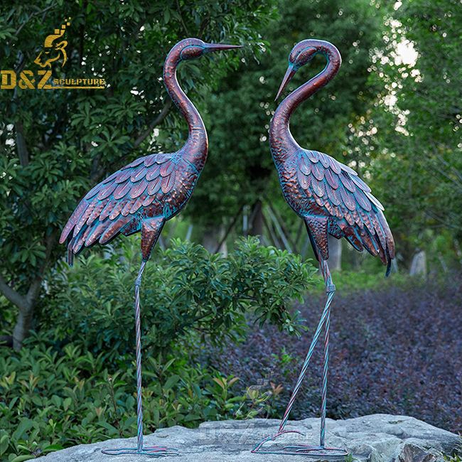 great blue heron garden statue