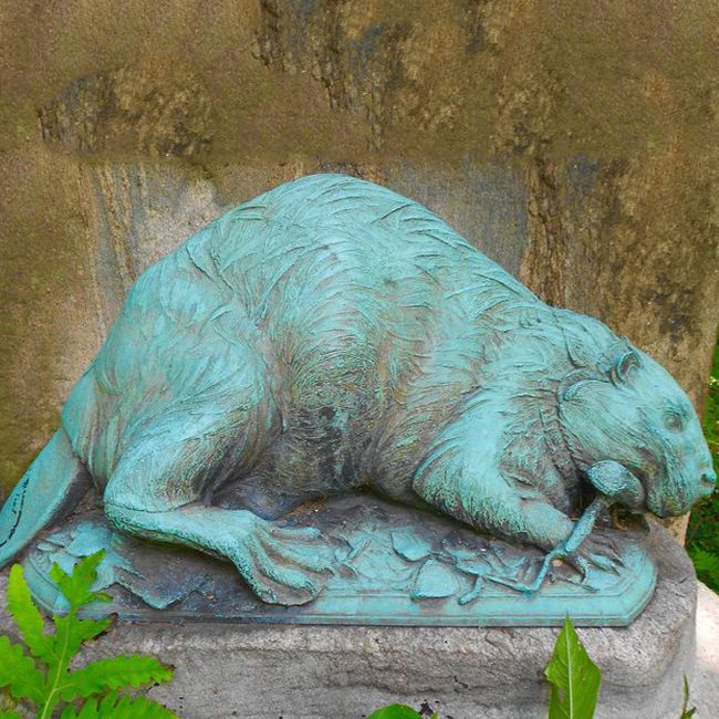 beaver statue for sale