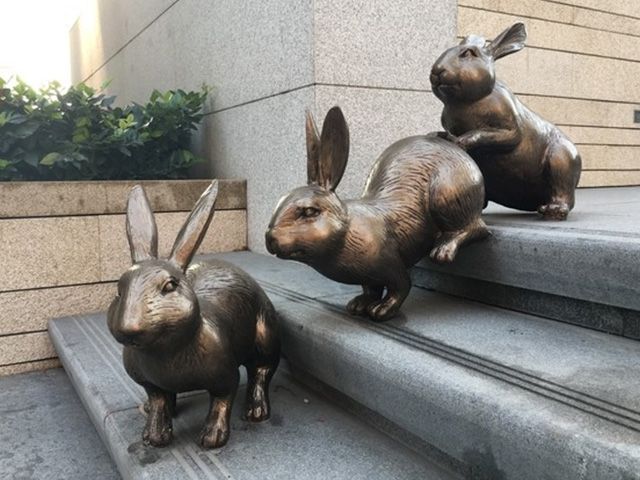 rabbit statues for sale