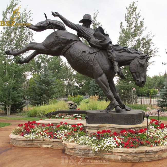 chris ledoux statue