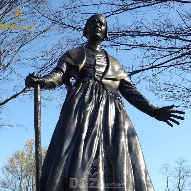 suffragette statue