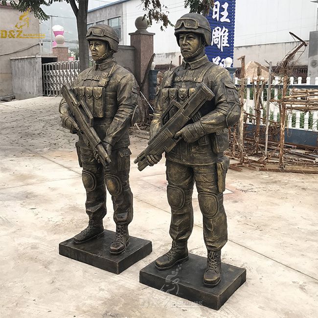 army soldier garden statue