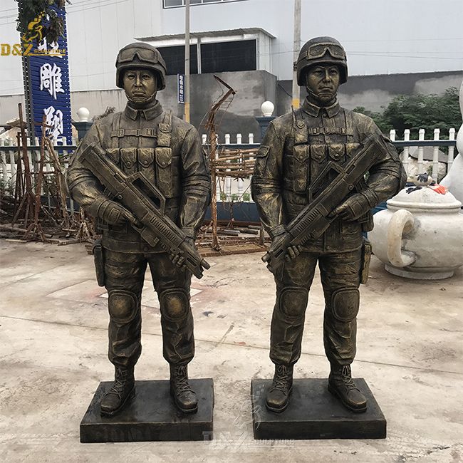 large outdoor soldier statue