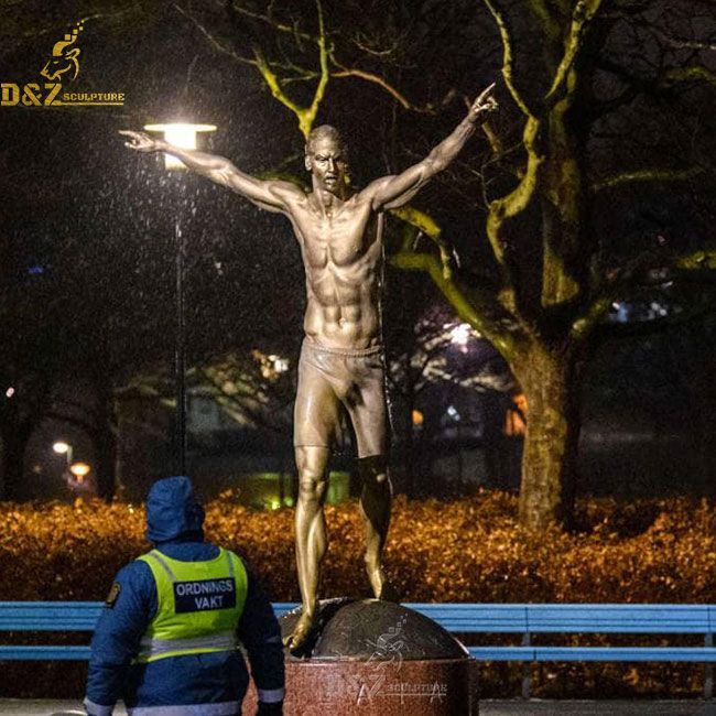 zlatan ibrahimovic statue