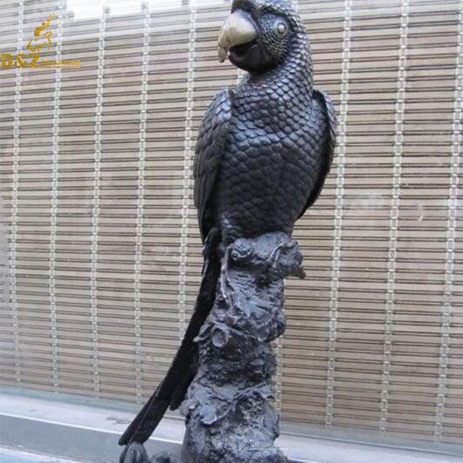 parrot garden statue