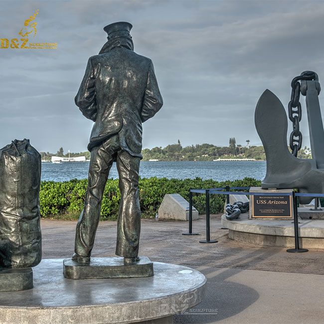 Navy sailor Yard Statue