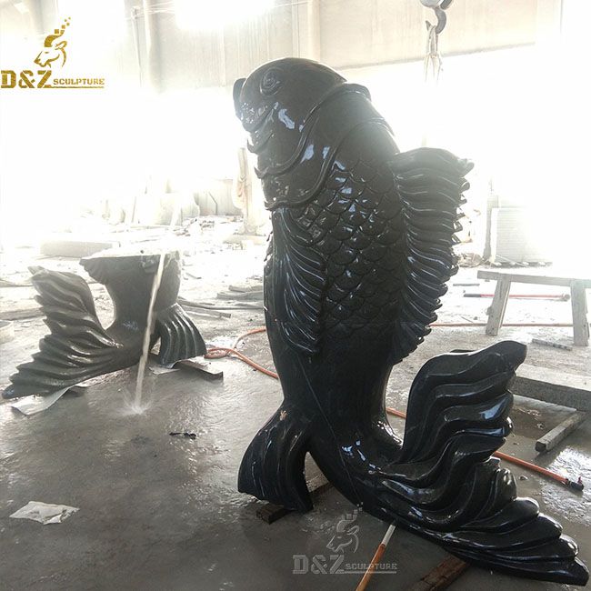 Outdoor large spitting fish garden fountain for sale