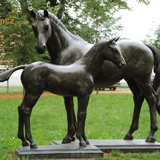 life size horse statue