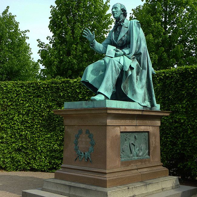 Memorial of Hans Christian Andersen statue denmark