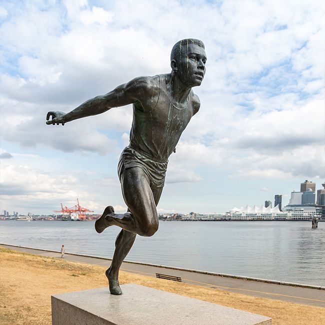 Running man sculpture Harry Jerome