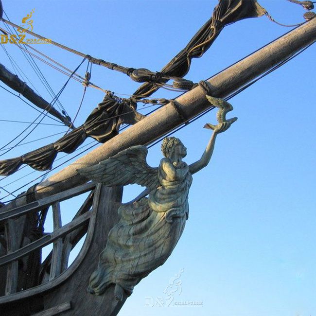 Pirate Ship black pearl figurehead