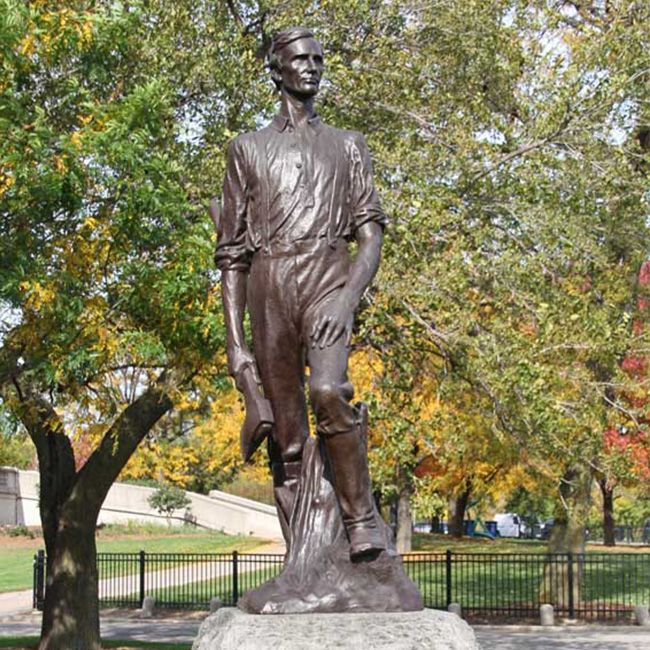 young lincoln statue