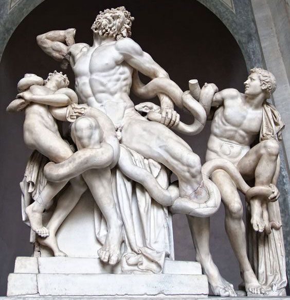 laocoon group statue
