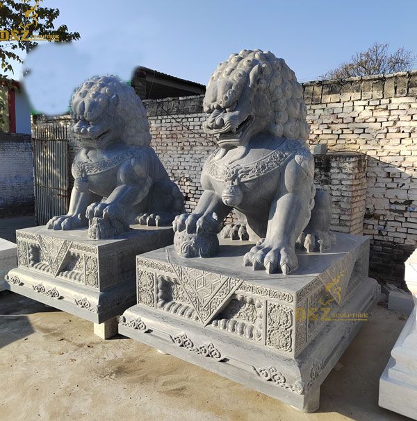 Chinese lion statue