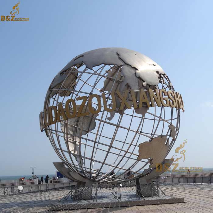 outdoor world globe decor