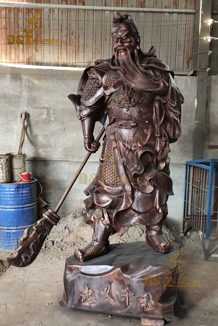 statue of guan yu