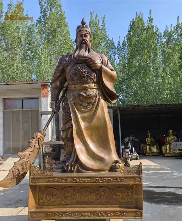 statue guan yu