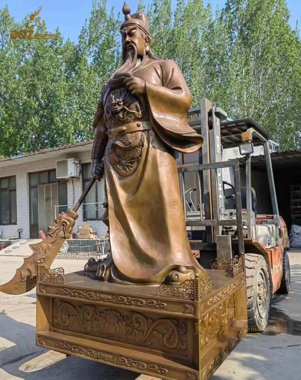 Guan Yu Statue