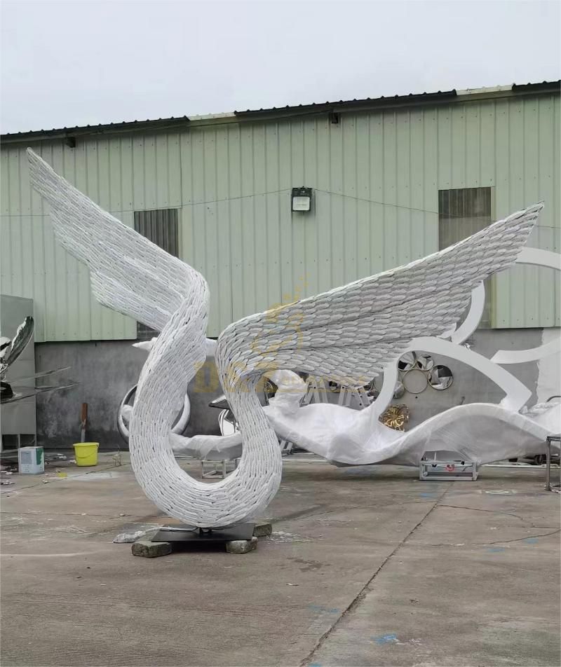 Customized large metal wing sculpture lighting decoration DZ-127