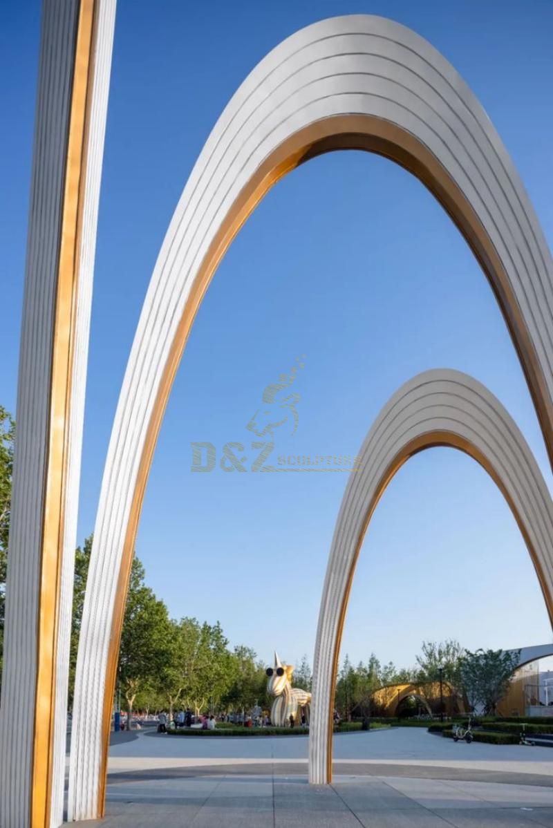 Large arch metal sculpture city square community commercial street sculpture DZ-131