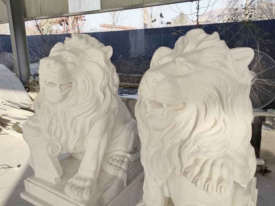 Outdoor White Marble Lion Statue Pair for Sale DZ-336