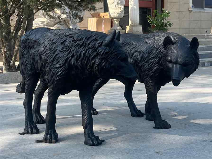 Pair of black outdoor life size bronze wolf statues for sale DZ-392